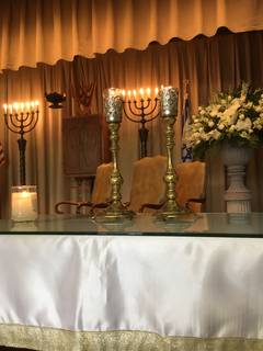 Banner Image for Begin Yom Kippur Together - Light Candles (on Zoom)
